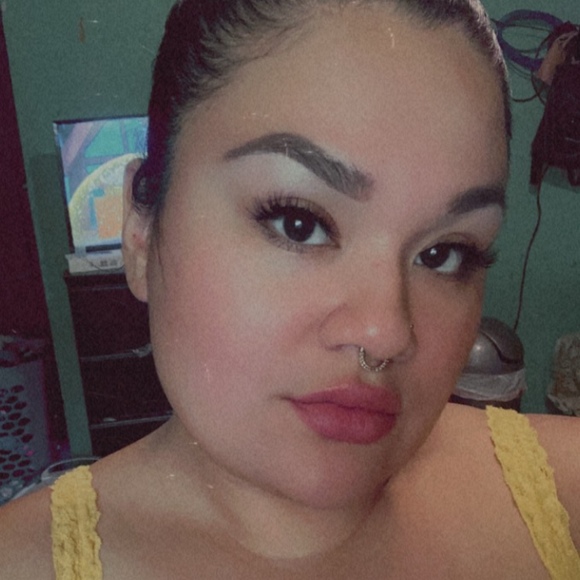 Meet your Posher, Nancy - Picture 1 of 1